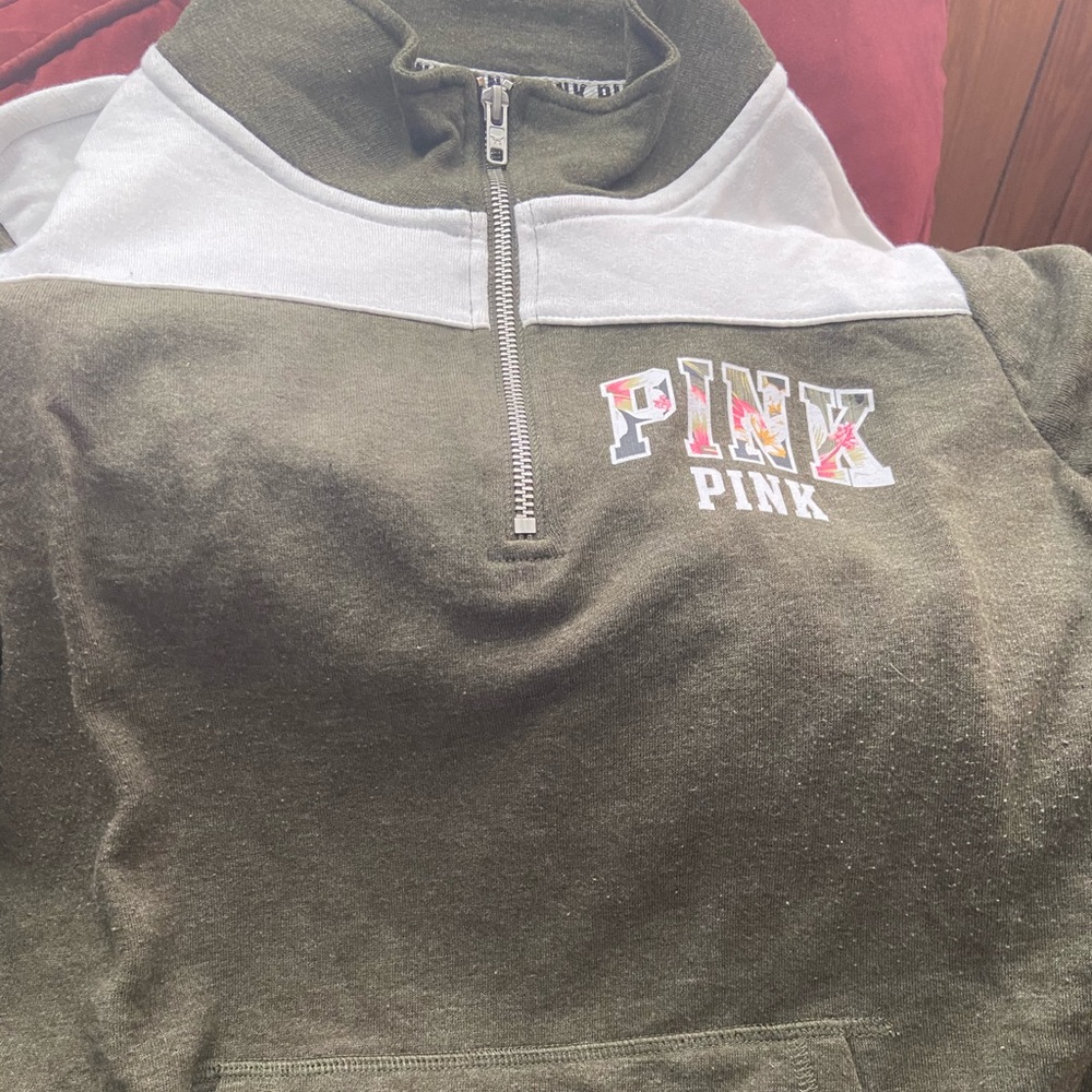 Fleece - Picture 2 of 2